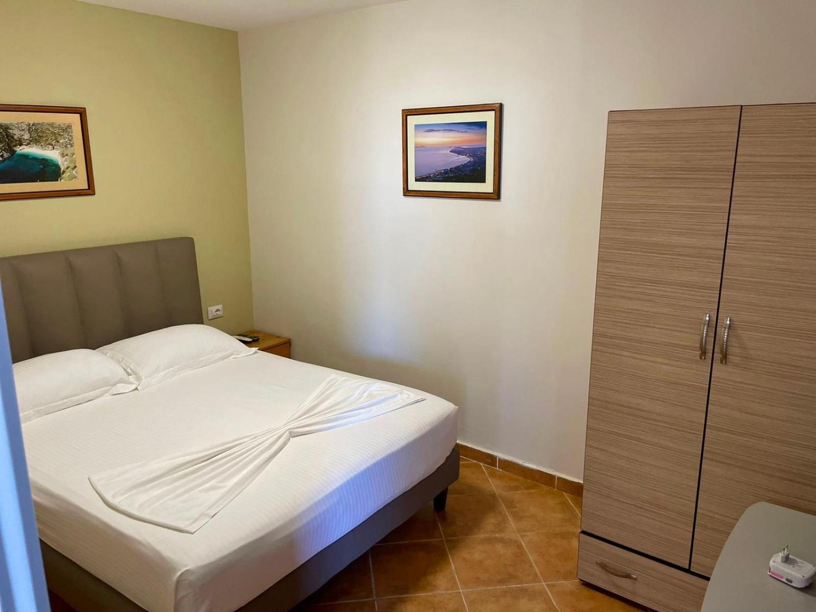 Chalet Ambel Dhermi Bagian luar foto
