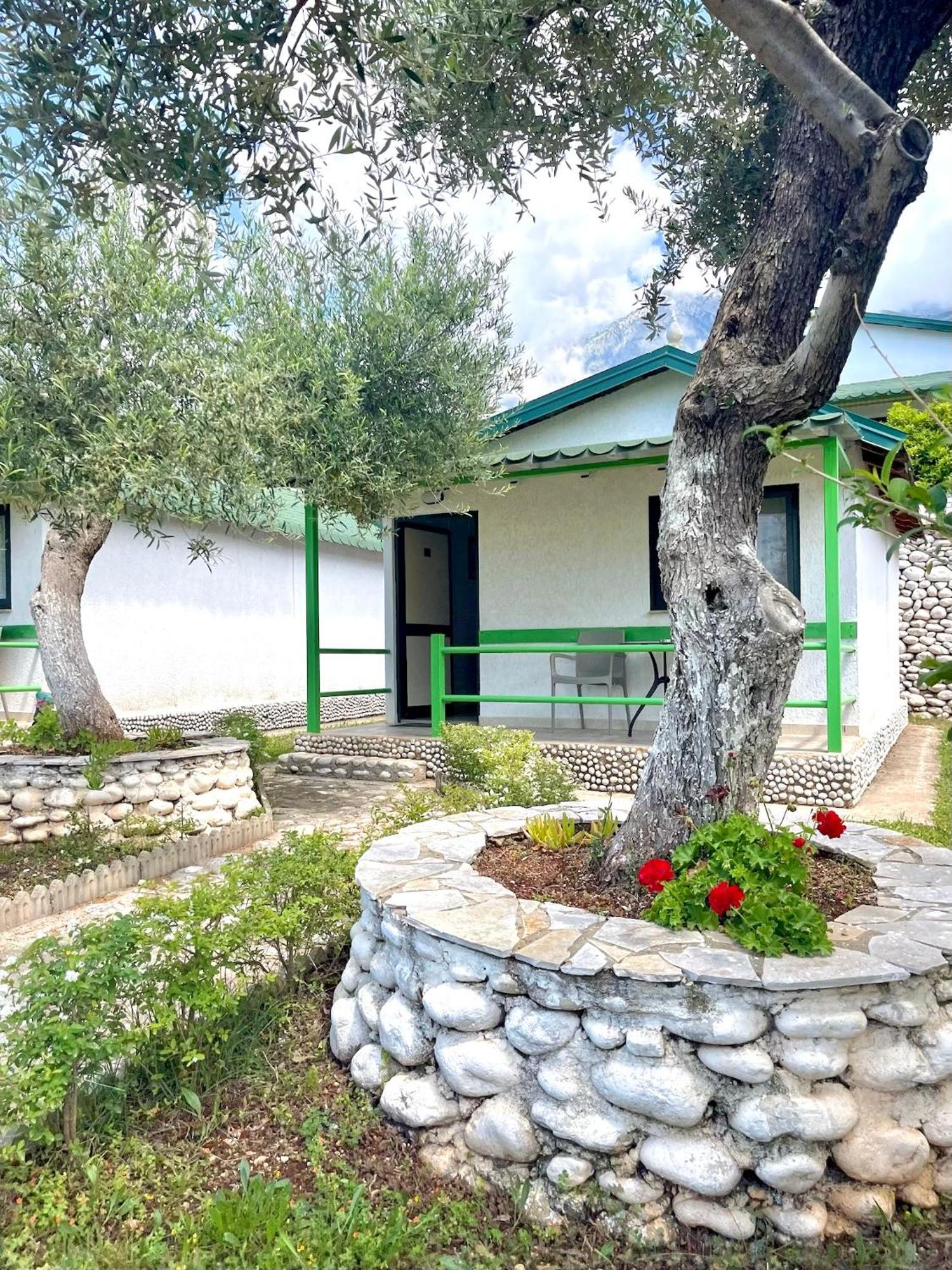 Chalet Ambel Dhermi Bagian luar foto