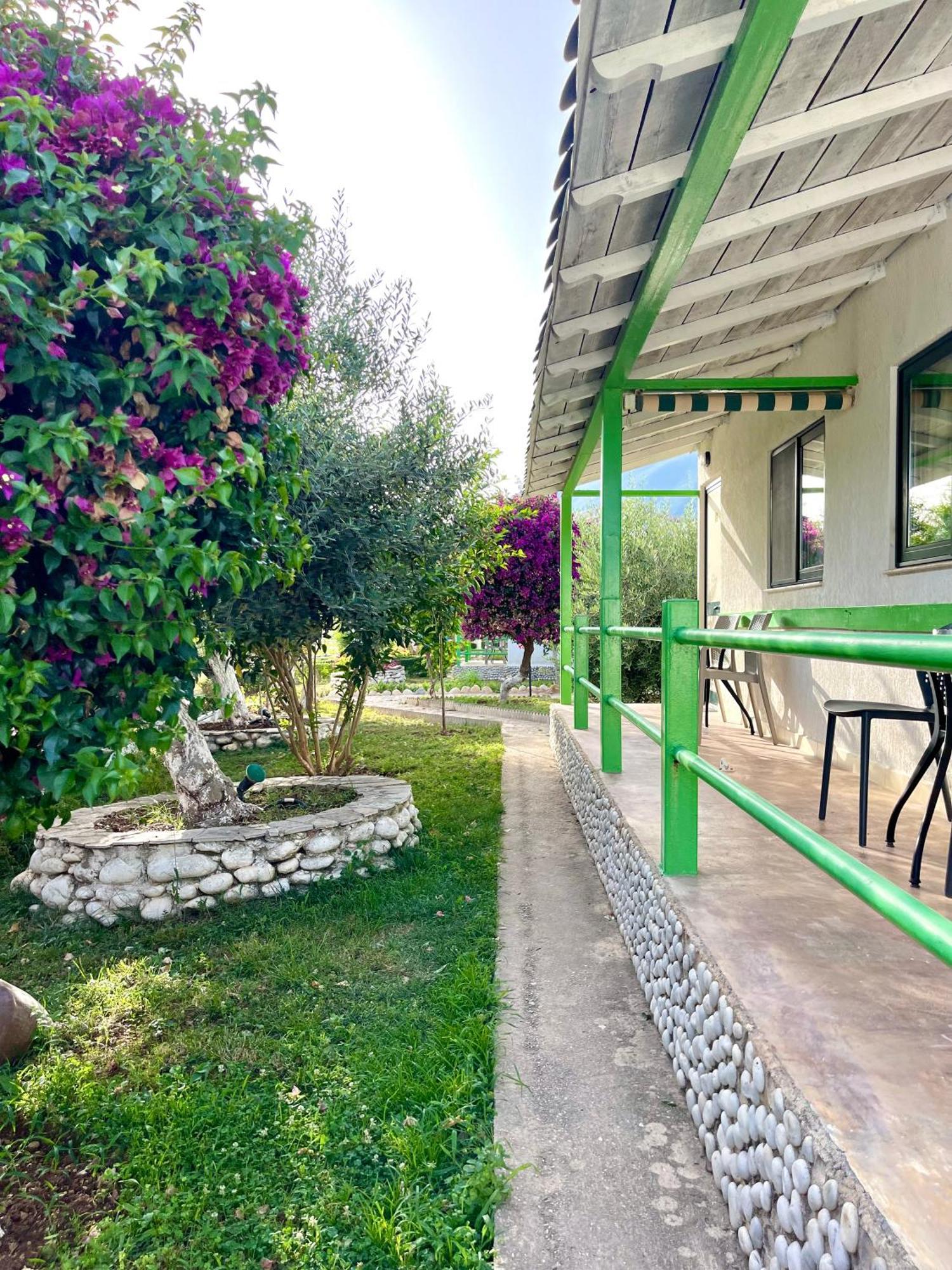 Chalet Ambel Dhermi Bagian luar foto