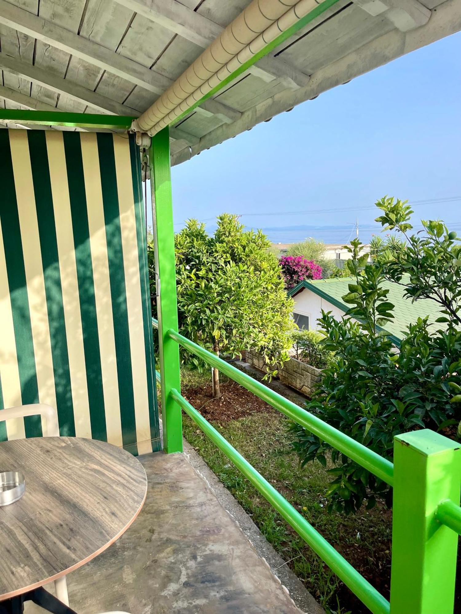 Chalet Ambel Dhermi Bagian luar foto