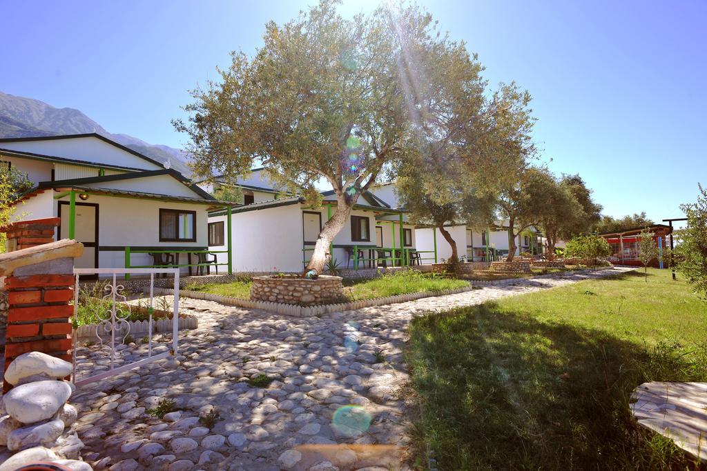 Chalet Ambel Dhermi Bagian luar foto