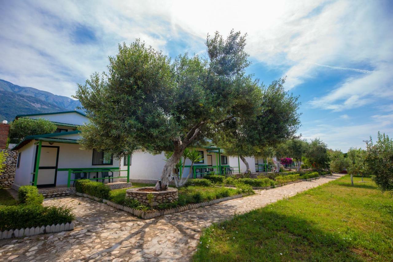 Chalet Ambel Dhermi Bagian luar foto